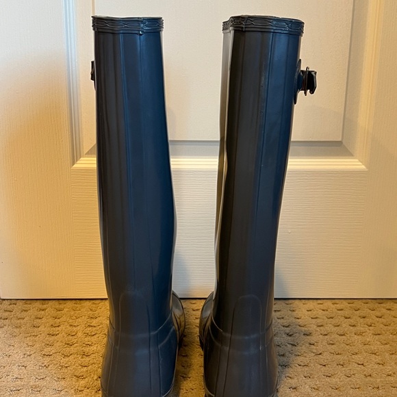 Dark Grey Gloss Hunter Boots - Picture 3 of 6